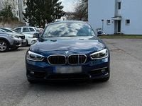 Gebraucht BMW 118 Advantage 136 PS (100 kW) 2018 Blau Kleinwagen