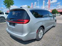 Gebraucht Chrysler Pacifica 291 PS (214 kW) 2023 Silber SUV