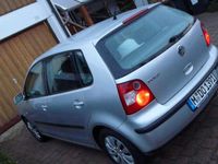 Gebraucht VW Polo Trendline 64 PS (47 kW) 2002 Silber Limousine
