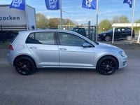 Gebraucht VW Golf VII Trendline 110 PS (80 kW) 2015 Silber Limousine