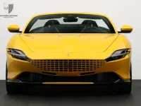 Nouă Ferrari Roma 620 CP (456 kW) 2025 Galben Cabrio