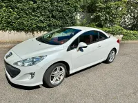 Gebraucht Peugeot 308 CC Platinum 140 PS (102 kW) 2010 Weiß Cabrio