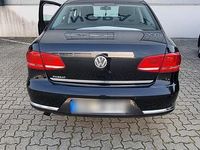 Gebraucht VW Passat 122 PS (89 kW) 2011 Schwarz Limousine
