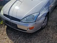 Second-hand Ford Focus 80 CP (58 kW) 2000 Gri Berlinǎ