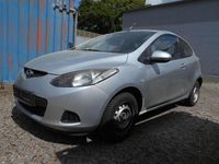Gebraucht Mazda 2 Inclusive 75 PS (55 kW) 2008 Silber Kleinwagen
