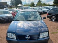 Gebraucht VW Bora 105 PS (77 kW) 2002 Blau Limousine