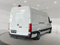 Gebraucht Mercedes Sprinter 150 PS (110 kW) 2025 Arktikweiss Van