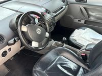 Gebraucht VW New Beetle Highline 101 PS (74 kW) 2005 Silber Kleinwagen