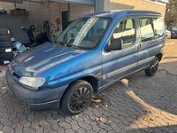 Gebraucht Peugeot Partner 99 PS (72 kW) 1997 Silber Van / Kleinbus