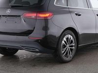Gebraucht Mercedes B200 150 PS (110 kW) 2024 Nachtschwarz Van / Kleinbus