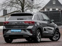 Gebraucht VW T-Roc R-line 150 PS (110 kW) 2022 Indiumgrau metallic SUV