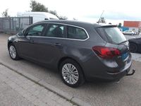 Gebraucht Opel Astra Innovation 160 PS (117 kW) 2011 Grau Kombi