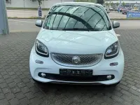 Używany Smart ForFour Passion 71 KM (52 kW) 2014 Biały Hatchback