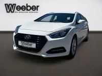 Gebraucht Hyundai i40 Trend 135 PS (99 kW) 2018 Pure white / sol Kombi
