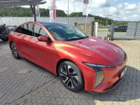 Nouvelle DFSK Forthing 7 209 ch (153 kW) 2026 Rouge Berline