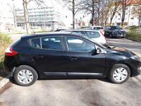 Gebraucht Renault Mégane Authentique 110 PS (80 kW) 2014 Schwarz Limousine
