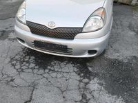 Gebraucht Toyota Yaris 85 PS (62 kW) 2000 Silber Kombi