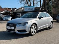 Gebraucht Audi A3 Attraction 125 PS (91 kW) 2015 Silber Kleinwagen