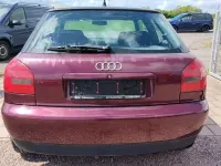 Gebraucht Audi A3 Attraction 125 PS (91 kW) 1997 Violett Kleinwagen