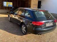 Gebraucht Audi A4 Attraction 143 PS (105 kW) 2011 Schwarz Kombi