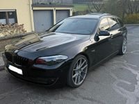 Gebraucht BMW 525 204 PS (150 kW) 2012 Schwarz Kombi
