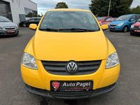 Second-hand VW Fox 54 CP (39 kW) 2007 Galben Hatchback