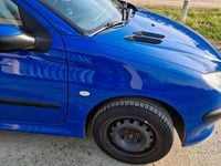 Second-hand Peugeot 206 75 CP (55 kW) 2003 Albastru Berlinǎ