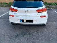 Gebraucht Hyundai i30 Passion 120 PS (88 kW) 2018 Weiß Limousine