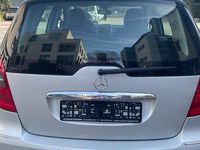 Gebraucht Mercedes A160 Avantgarde 95 PS (69 kW) 2011 Silber Limousine