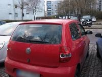 Gebraucht VW Fox 55 PS (40 kW) 2005 Rot Kleinwagen