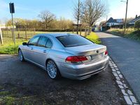 Gebraucht BMW 730 258 PS (189 kW) 2005 Silber Limousine