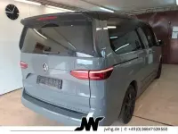 Gebraucht VW Multivan 150 PS (110 kW) 2024 Pure grey Van / Kleinbus