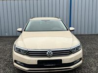 Gebraucht VW Passat 150 PS (110 kW) 2019 Gelb Kombi
