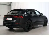Gebraucht Audi Q8 S-Line 286 PS (210 kW) 2025 Schwarz SUV