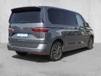 Gebraucht VW Multivan Basis 150 PS (110 kW) 2024 Grau Van / Kleinbus