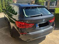 Gebraucht BMW 520 190 PS (139 kW) 2017 Grau Kombi