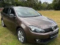 Gebraucht VW Golf VI Match 105 PS (77 kW) 2013 Braun Kombi
