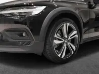 Gebraucht Volvo V60 CC 184 PS (135 kW) 2024 Kombi