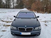 Gebraucht BMW 745 400 PS (294 kW) 2005 Blau Limousine