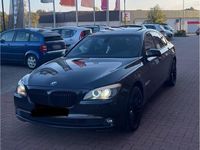 Gebraucht BMW 730 284 PS (208 kW) 2010 Schwarz Limousine
