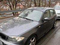 Gebraucht BMW 118 143 PS (105 kW) 2007 Grau Kleinwagen