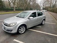 Gebraucht Opel Astra 105 PS (77 kW) 2006 Silber Limousine