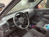 Second-hand Renault 19 73 CP (53 kW) 1992 Roșu Berlinǎ