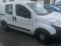 Gebraucht Fiat Fiorino 75 PS (55 kW) 2018 Weiß Van / Kleinbus