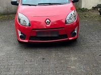 Gebraucht Renault Twingo 75 PS (55 kW) 2011 Rot Kleinwagen