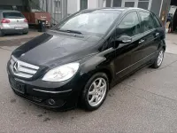 Gebraucht Mercedes B170 125 PS (91 kW) 2005 Schwarz Van / Kleinbus