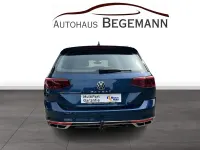 Gebraucht VW Passat R-line 200 PS (147 kW) 2022 Aquamarinblau (metallic) Kombi