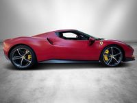 Gebraucht Ferrari 296 829 PS (609 kW) 2023 Rosso ferrari f175 opaco Coupé