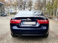 Gebraucht Jaguar XE 179 PS (131 kW) 2018 Blau Limousine
