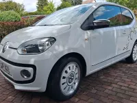 Gebraucht VW up! high up! 75 PS (55 kW) 2012 Weiß Kleinwagen